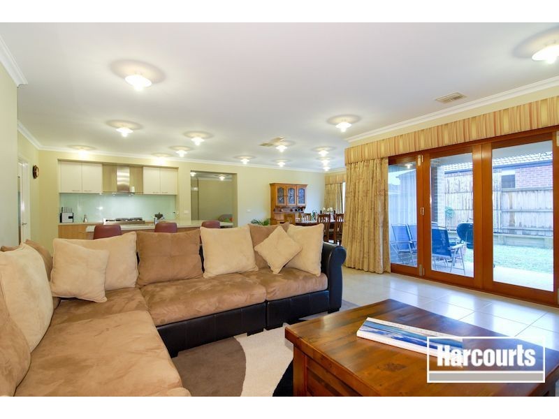 14 Wodalla Place, Lyndhurst VIC 3975