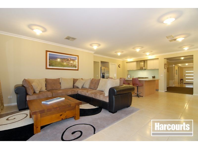 14 Wodalla Place, Lyndhurst VIC 3975