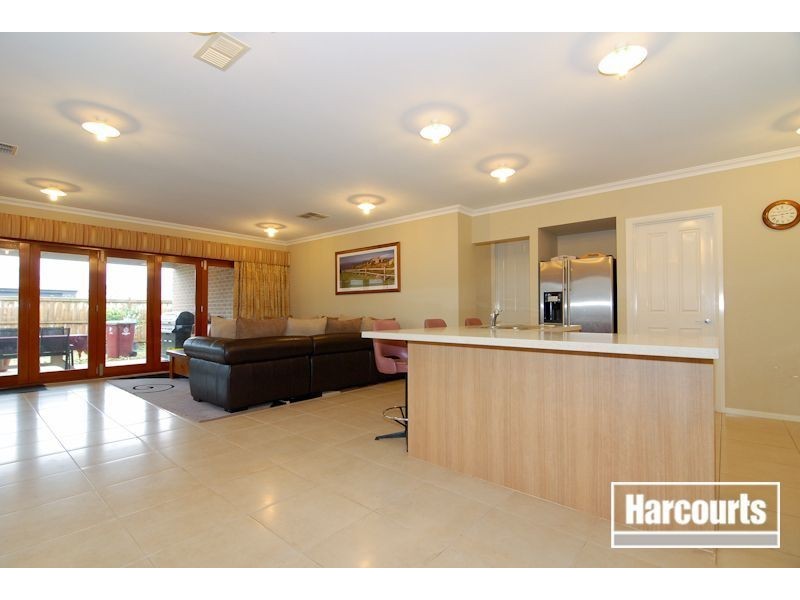 14 Wodalla Place, Lyndhurst VIC 3975