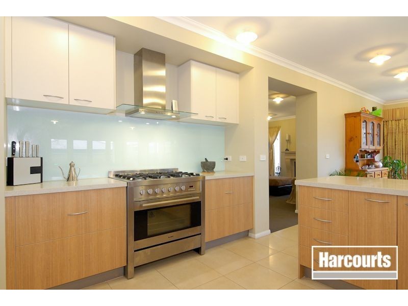 14 Wodalla Place, Lyndhurst VIC 3975