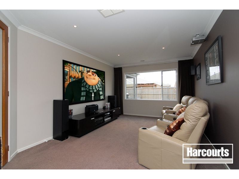 34 Island Circuit, Lyndhurst VIC 3975