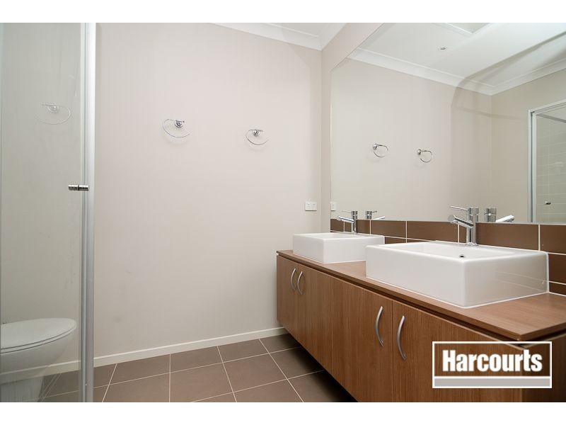 34 Island Circuit, Lyndhurst VIC 3975