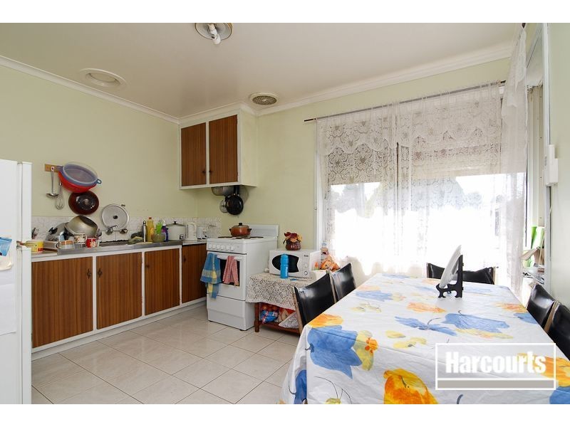 46 Hillside Avenue, Dandenong North VIC 3175