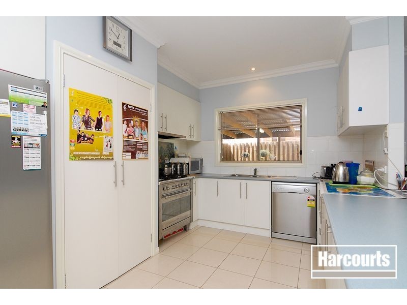90 Aylmer Road, Lynbrook VIC 3975