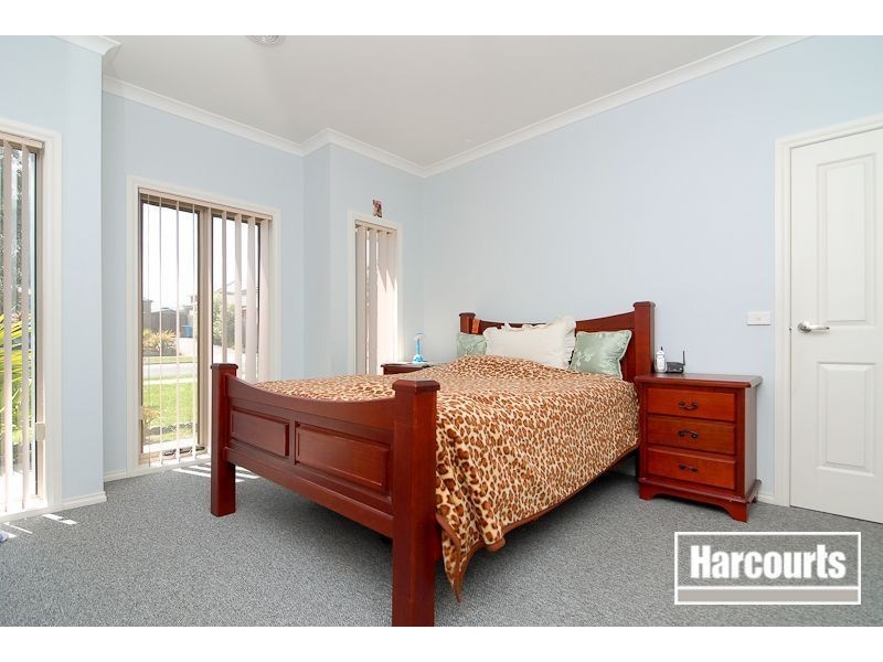 90 Aylmer Road, Lynbrook VIC 3975