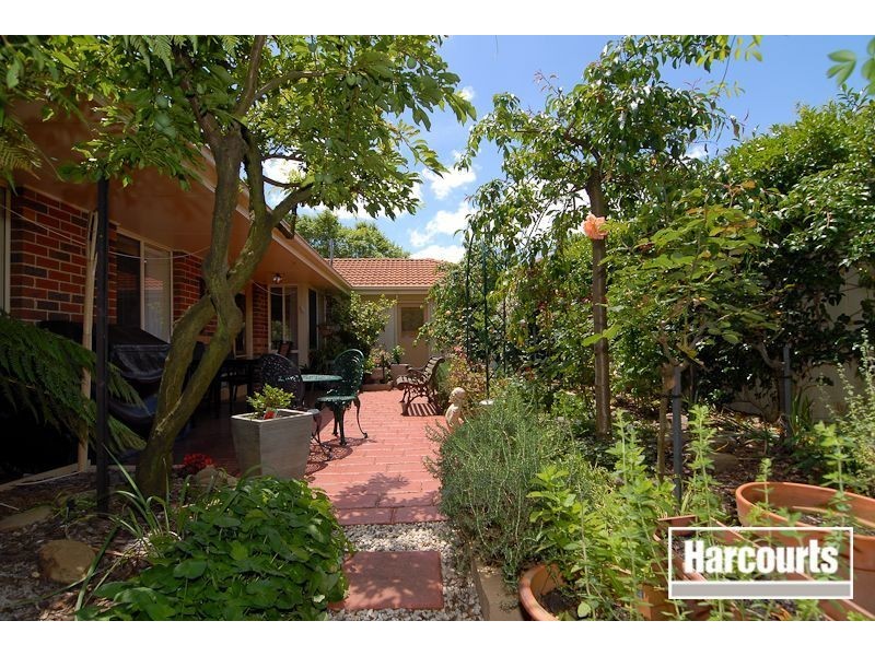 15 Tranter Square, Lynbrook VIC 3975