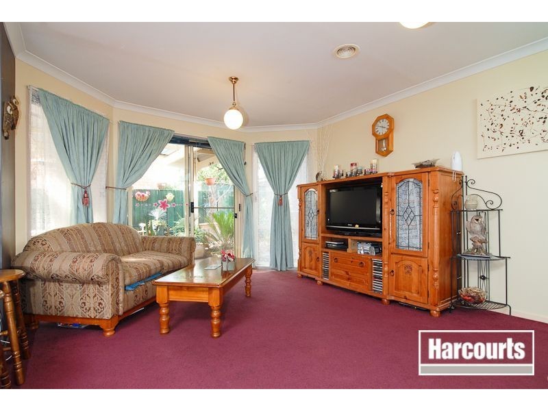 5 Buckley Way, Lynbrook VIC 3975