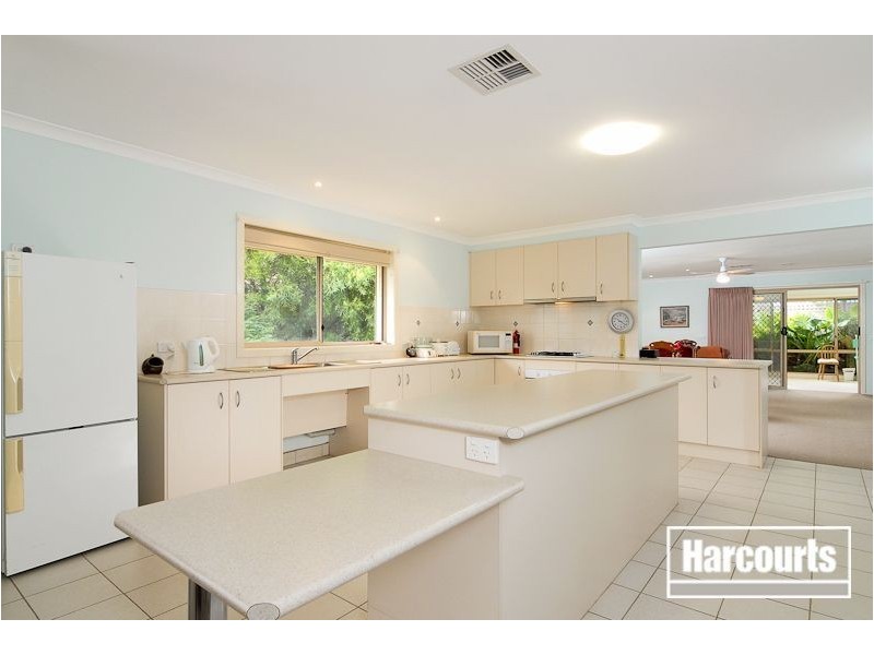 51 Astley Wynd, Lynbrook VIC 3975