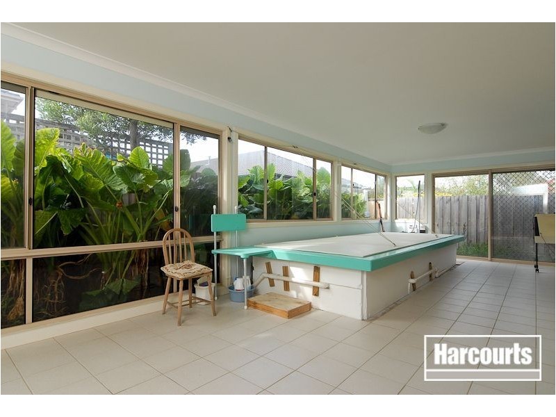 51 Astley Wynd, Lynbrook VIC 3975