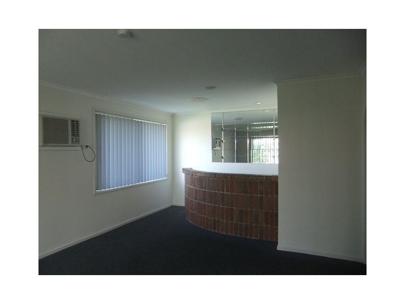 16 Reeves Court, Hampton Park VIC 3976