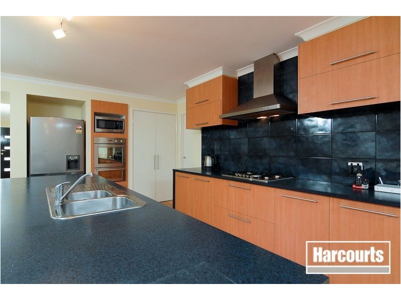 15 Crabapple Close, Lyndhurst VIC 3975