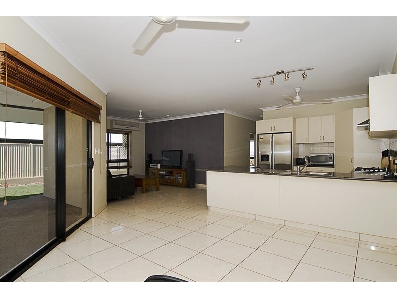 15 Inverway Circuit, Farrar NT 0830