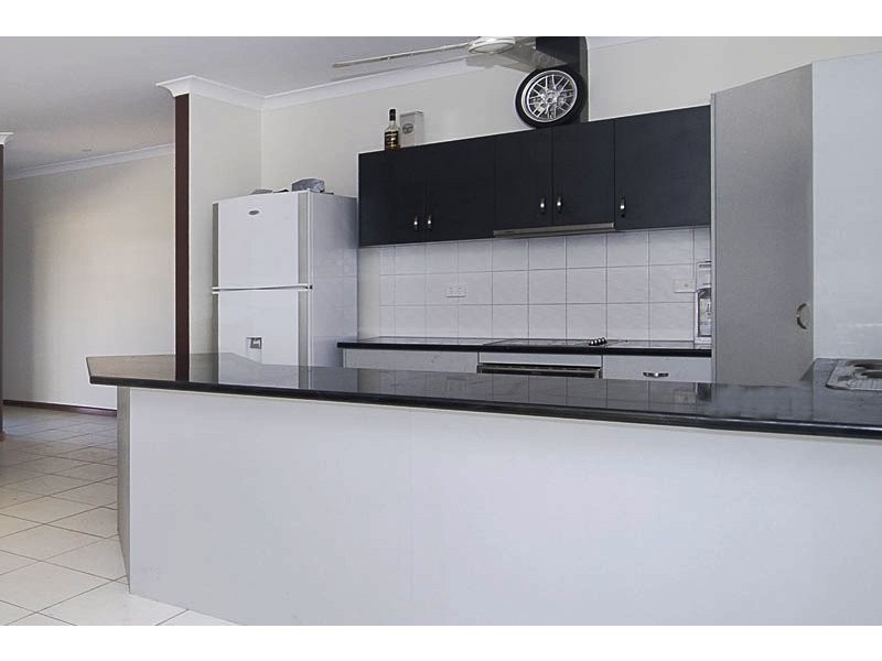 15 Richards Crescent, Rosebery NT 0832