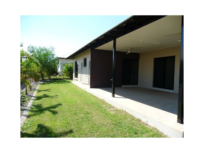 20 Yirra Crescent, Rosebery NT 0832
