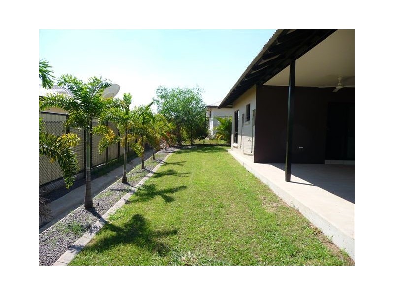 20 Yirra Crescent, Rosebery NT 0832