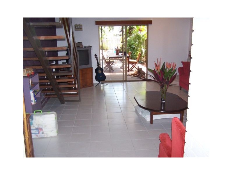 2/27 Philip Street, Darwin NT 0800