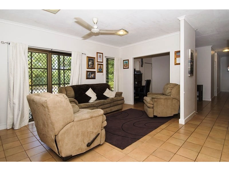 19 Snadden Street, Anula NT 0812