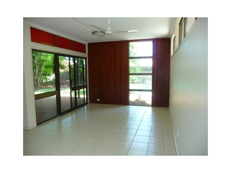42 Haritos Street, Wanguri NT 0810