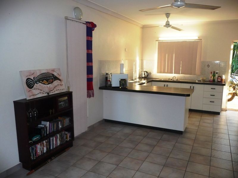 13/79 Forrest Parade, Bakewell NT 0832