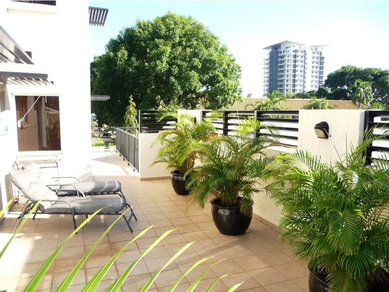 1/32 McLachlan Street, Darwin NT 0800