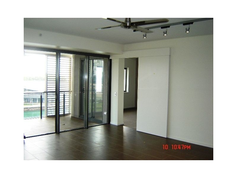 360/19 Kitchener Drive, Darwin NT 0800