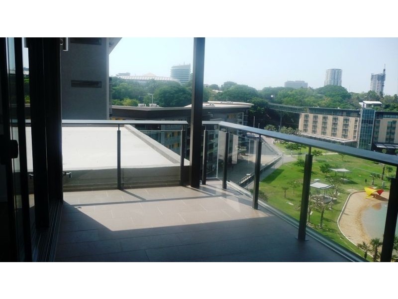 360/19 Kitchener Drive, Darwin NT 0800