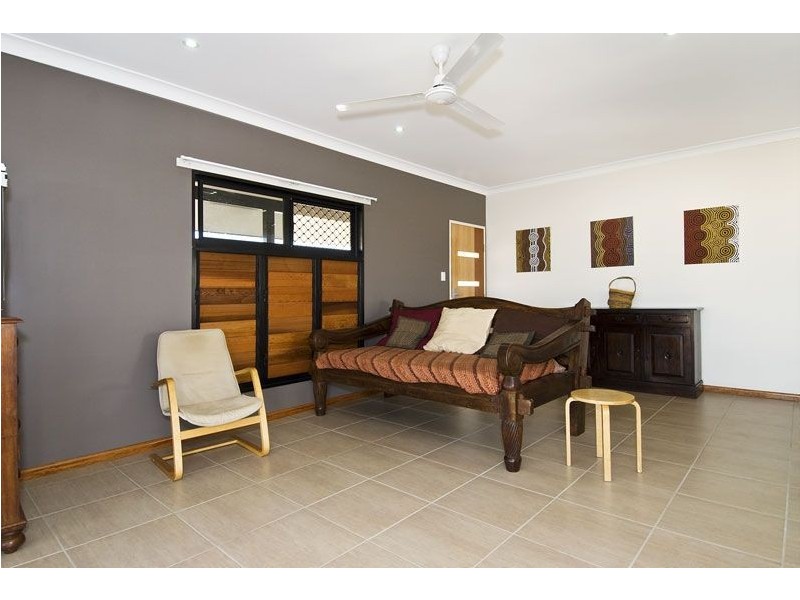 15 Danimila Terrace, Lyons NT 0810