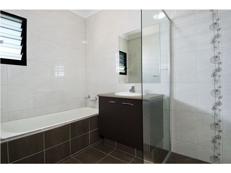 15 Danimila Terrace, Lyons NT 0810