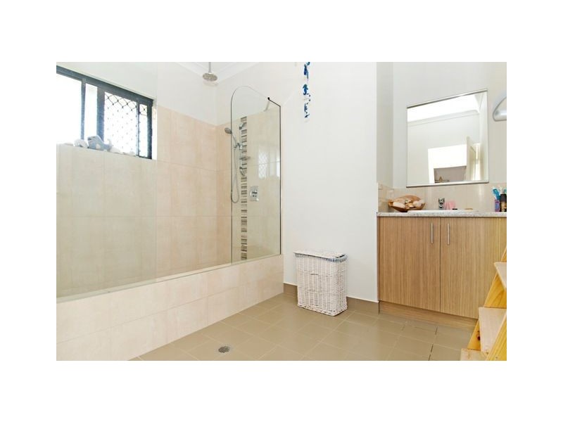 36 Richards Crescent, Rosebery NT 0832