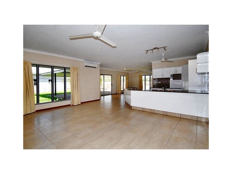 22 Damabila Drive, Lyons NT 0810