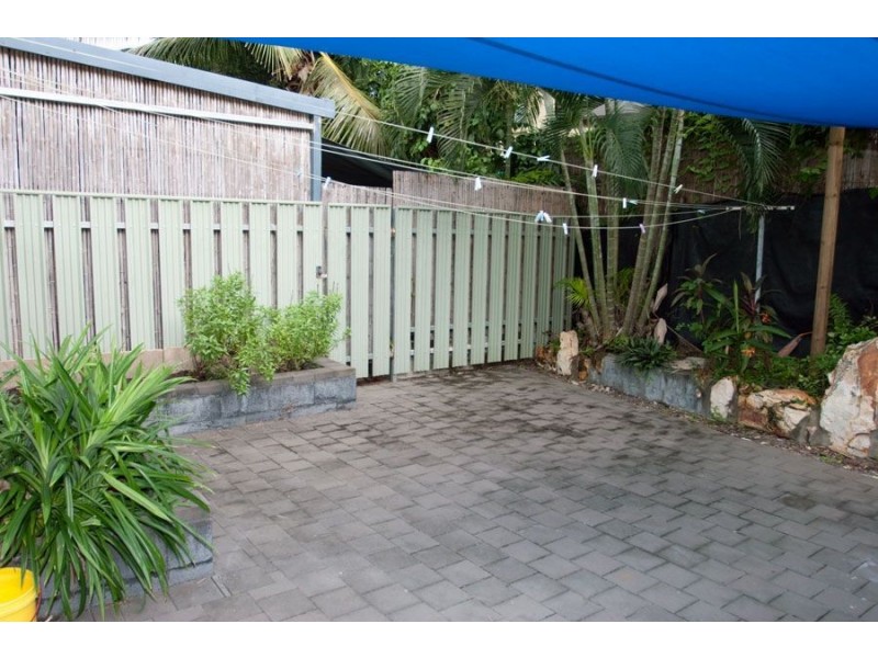 2/10 Winston Avenue, Stuart Park NT 0820