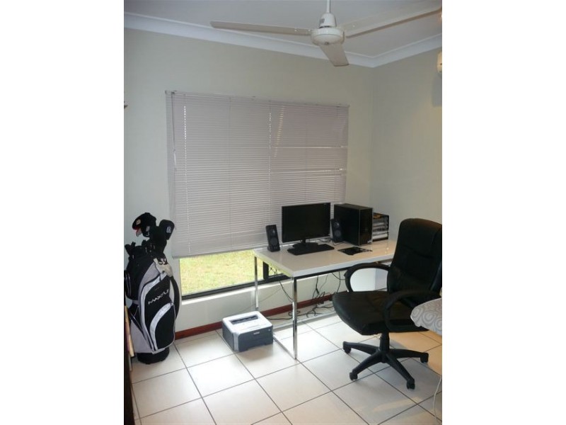 18 McAuley Street, Rosebery NT 0832