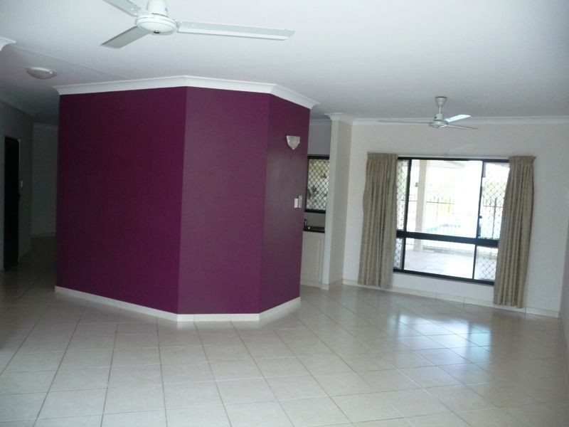 8 Perth Street, Bayview NT 0820