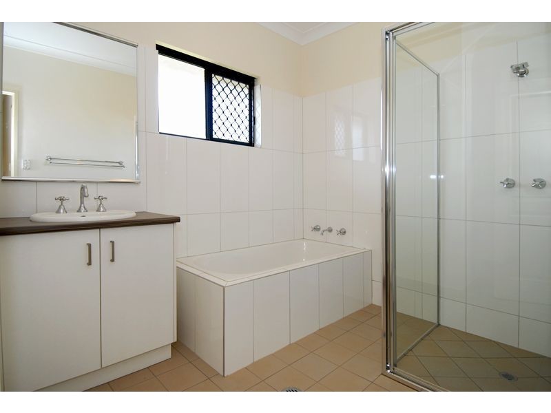19 Richards Crescent, Rosebery NT 0832