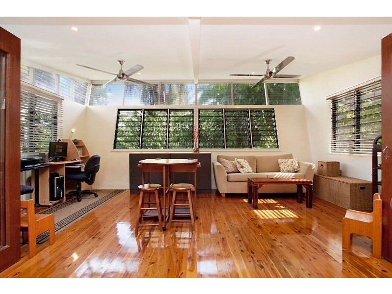 9 Cummins Street, Rapid Creek NT 0810