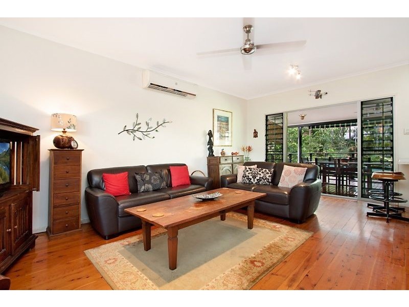 9 Cummins Street, Rapid Creek NT 0810
