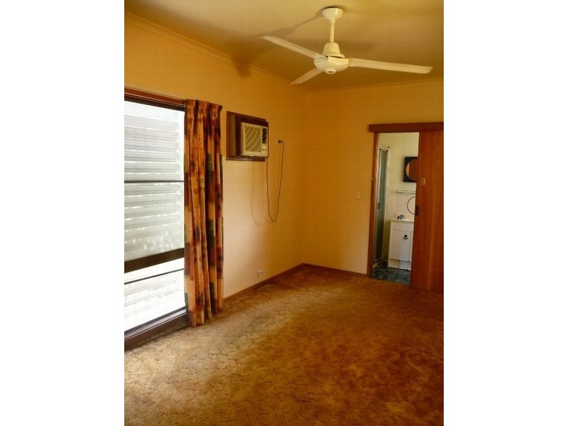 6 Lippia Street, Karama NT 0812