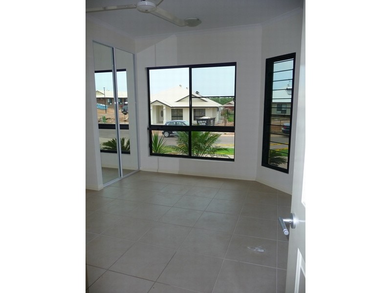 2/20 Catt Street, Farrar NT 0830