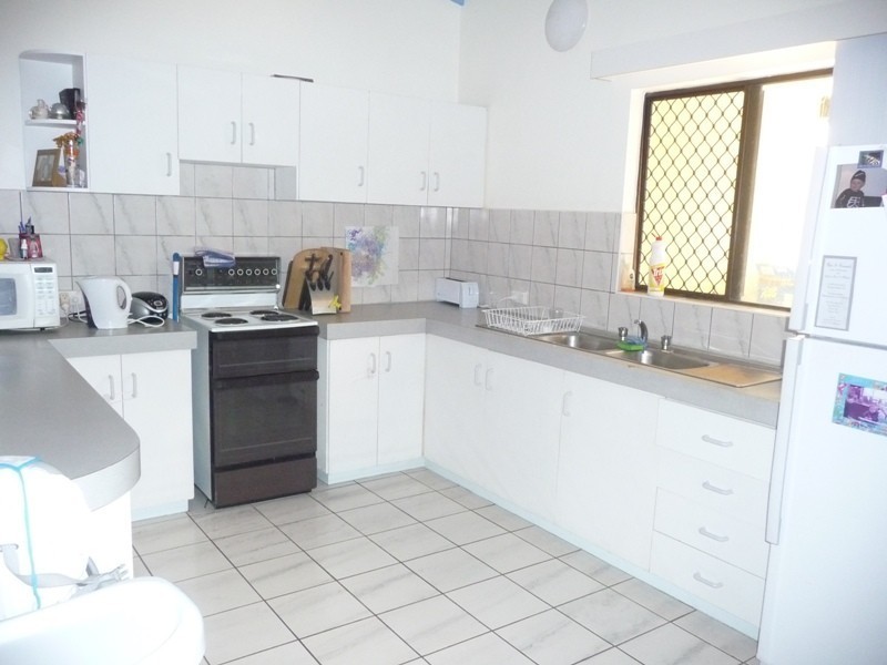 2/11 Cartwright Court, Coconut Grove NT 0810