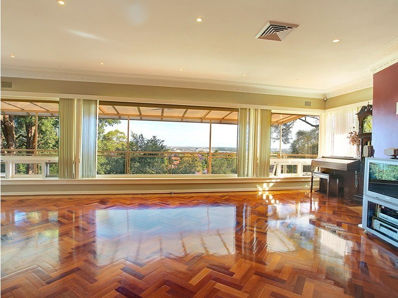 68 Trelawney Street, Eastwood NSW 2122