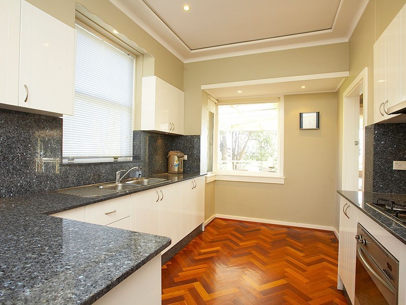 68 Trelawney Street, Eastwood NSW 2122