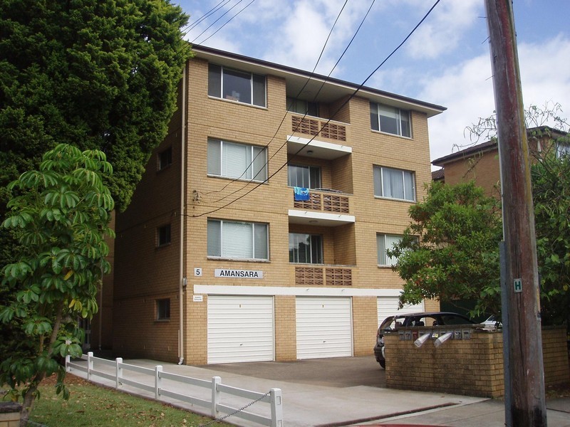 2/5 Endeavour Street, West Ryde NSW 2114