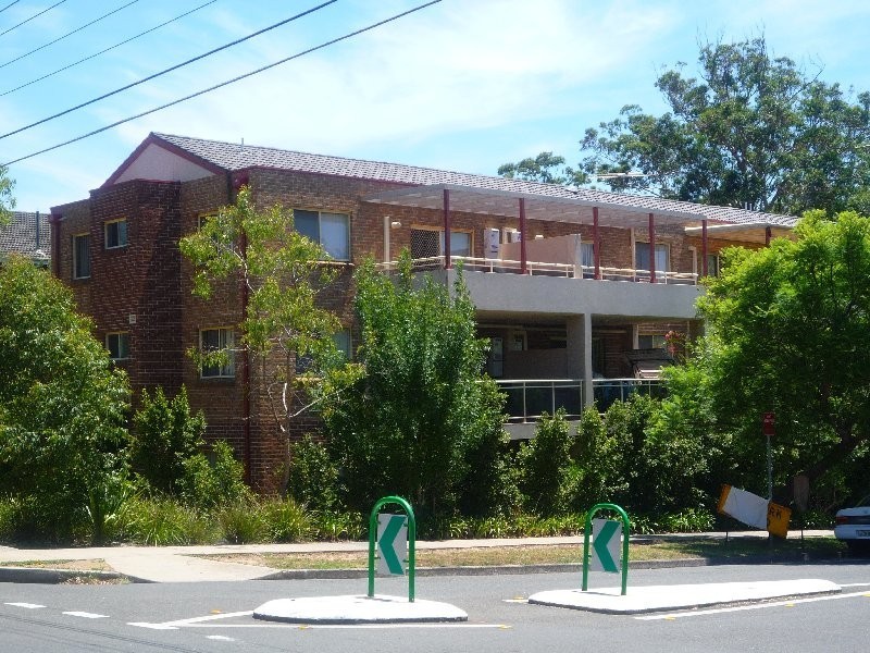 2/14 May Street, Eastwood NSW 2122