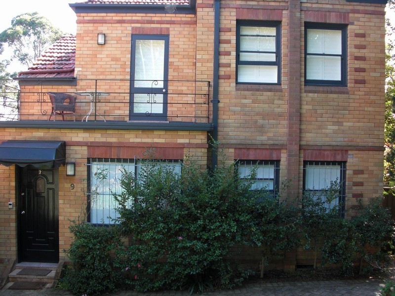 2/9 Pine Street, Cammeray NSW 2062