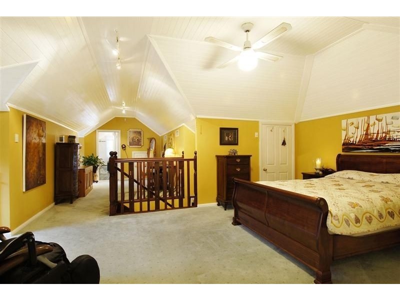 17 Warwick Parade, Castle Hill NSW 2154