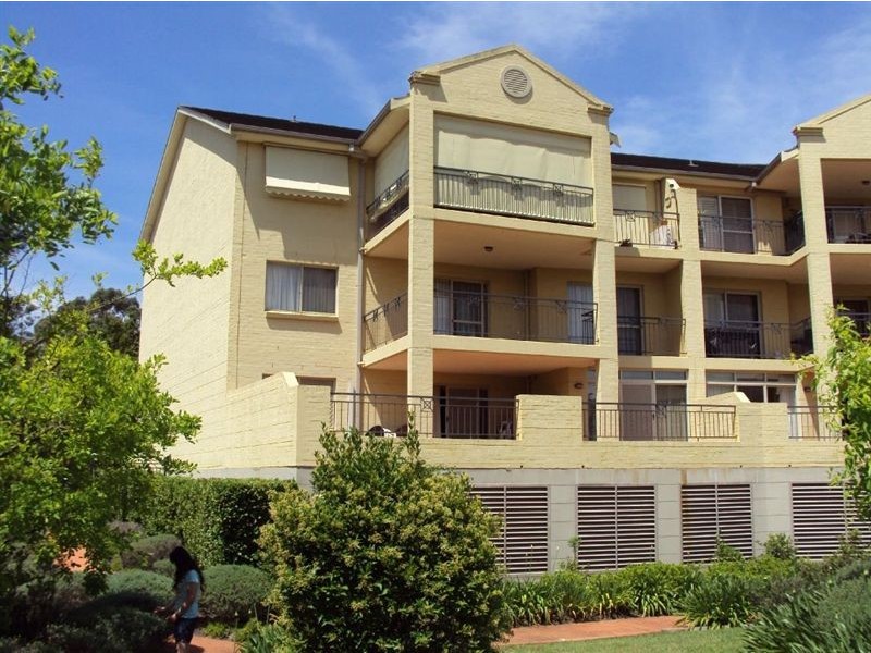 2/6-8 Nile Close, Marsfield NSW 2122