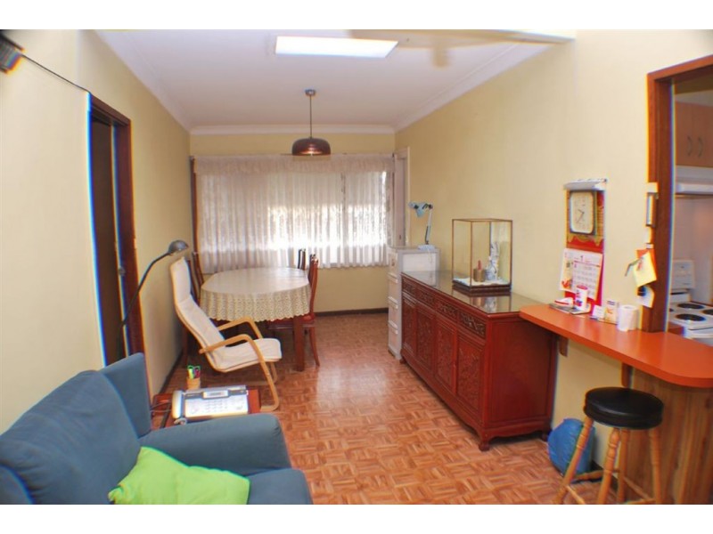 1 Adamson Ave, Dundas Valley NSW 2117