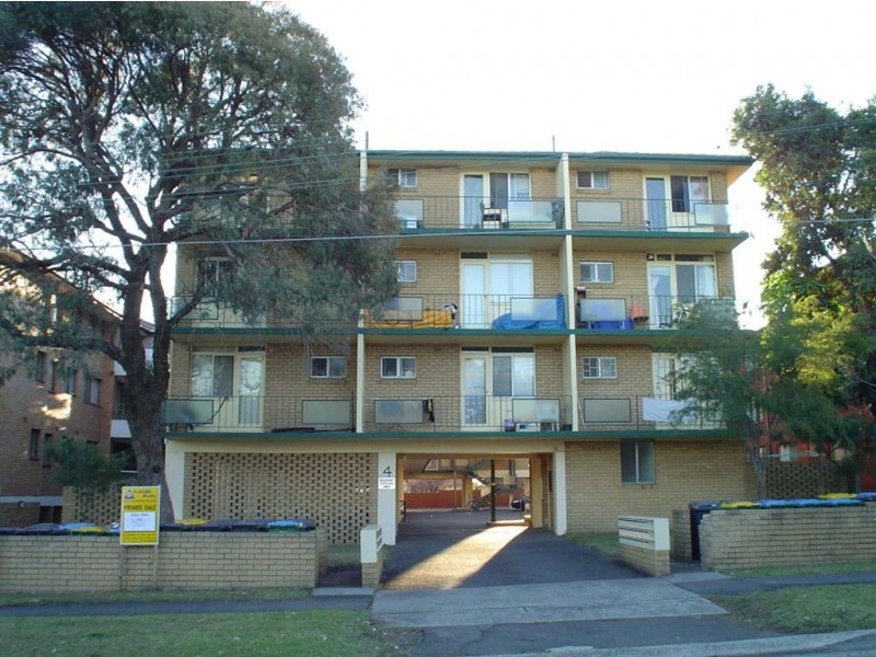 24/4 Bank Street, Meadowbank NSW 2114