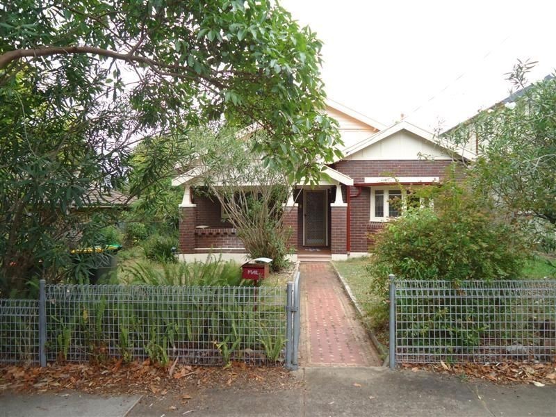 16 Richards Avenue, Eastwood NSW 2122