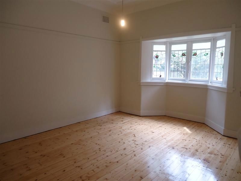 16 Richards Avenue, Eastwood NSW 2122